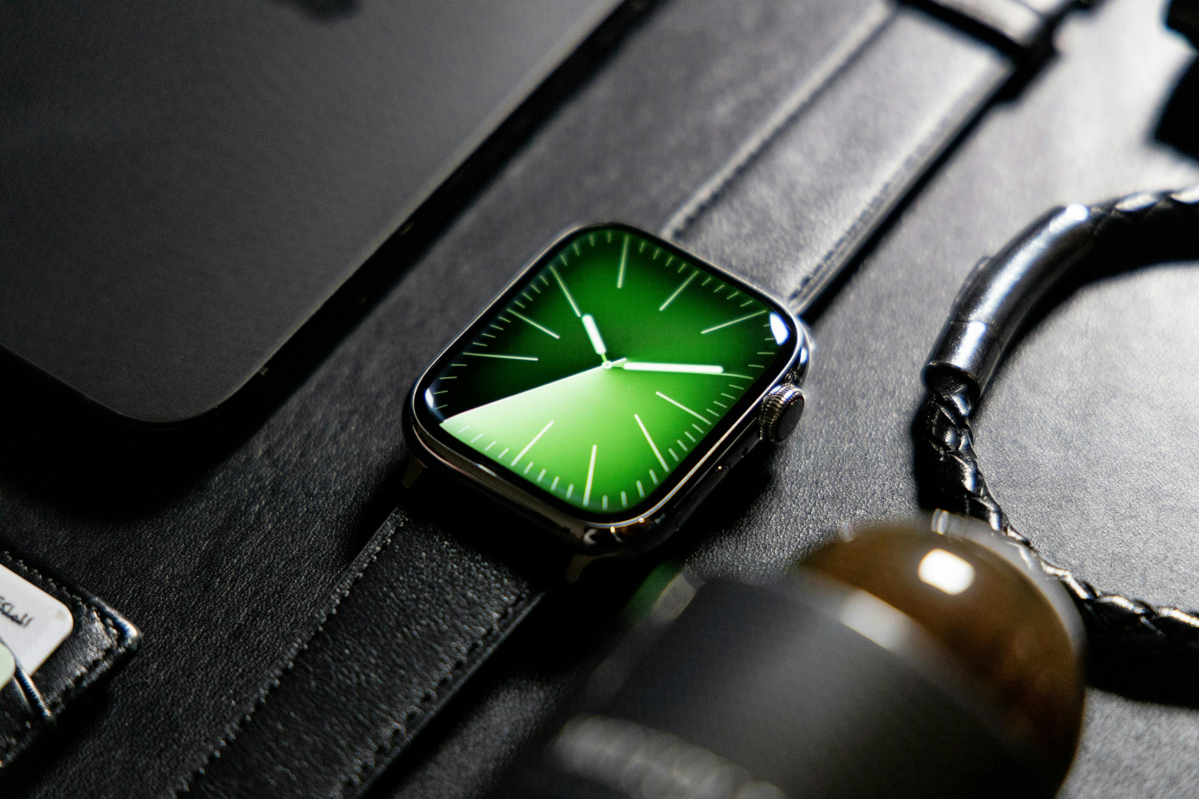 Smartwatch Showdown: Best Smart Watches for 2024